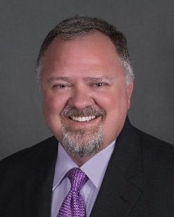 robert_smead_hogan_28003930l-profile